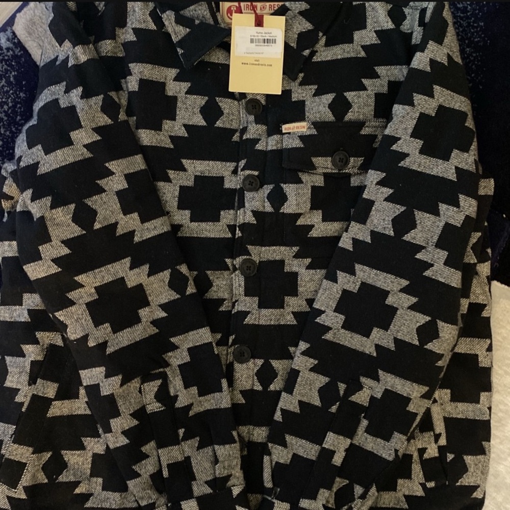 Black and Gray Patterned Men's Shirt (YUMA) Iron&Resin
